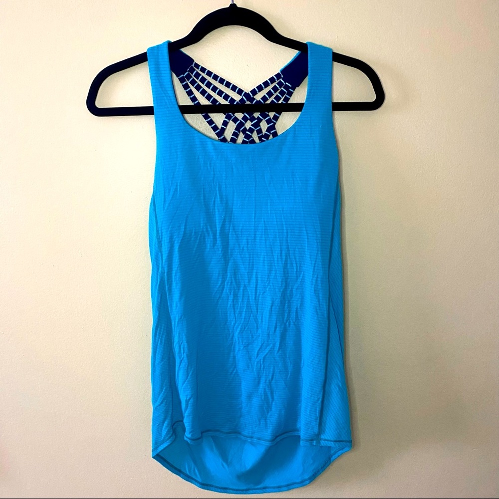 Lululemon Authenticated Tank Built In Bra Size 6